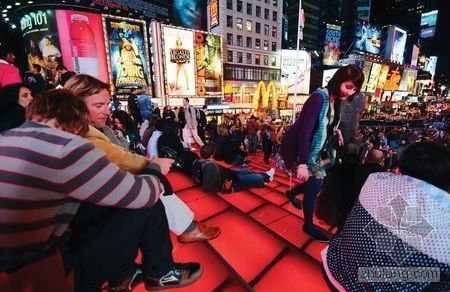 TKTS售票亭 重建的杜菲神父廣場 TKTS售票亭 重建的杜菲神父廣場