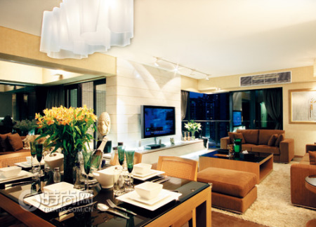 泛空間概念模糊了室內室外的空間界限，增強了空間感。