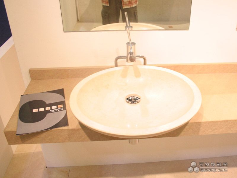 石材衛浴產品之洗臉盆