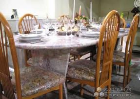 天然石材餐桌