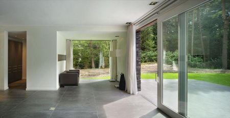 神秘&時尚現代版森林石舍Soest別墅