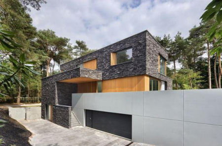 神秘&時尚 現代版森林石舍Soest別墅