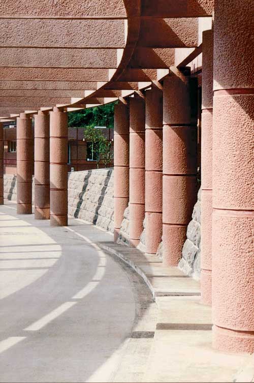 案例 紅花崗行政暨會(huì)議中心