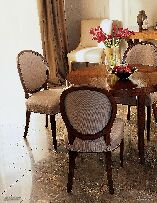 別墅餐廳設計 地面石材應用