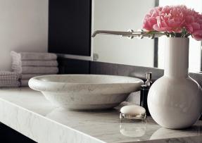 簡約而不簡單的洗手池設計