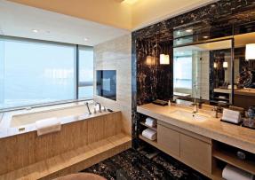 黑金花與木紋石的搭配（圖二）