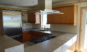 國(guó)外開放式廚房 石材臺(tái)面板