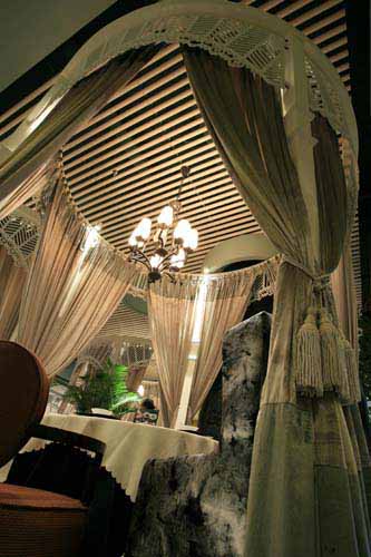 陳彬：食尚坊餐廳