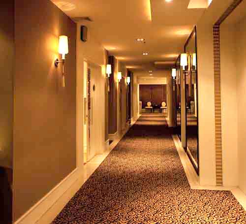 龍飛：貴州麗都燕鮑翅酒樓