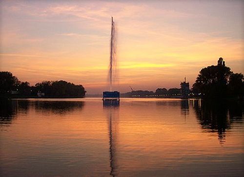 塞爾維亞貝爾格萊德的(Ada Ciganlija)