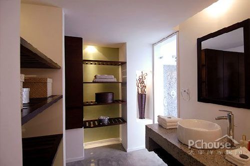 迫慶一郎作品：浪漫一身旗艦店設計