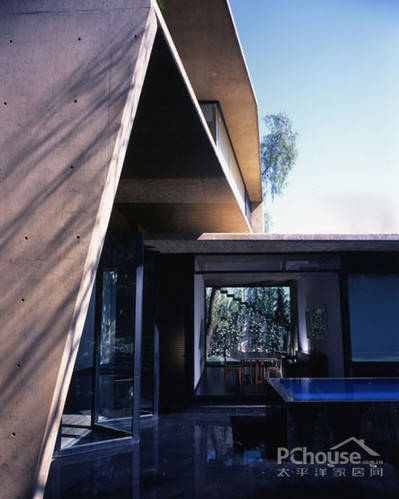 4 點擊圖片進入下一頁