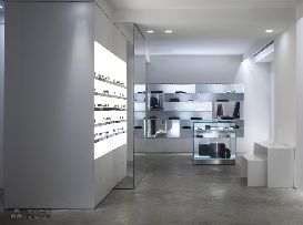 路易莎羅馬街專賣店設計 Claudio Nardi設計師作品