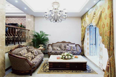 簡單家居裝飾 細看陽光下的浪費屋