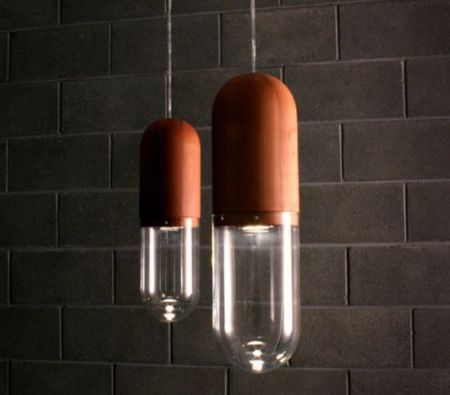 創(chuàng)意吊燈做成膠囊吊起來 