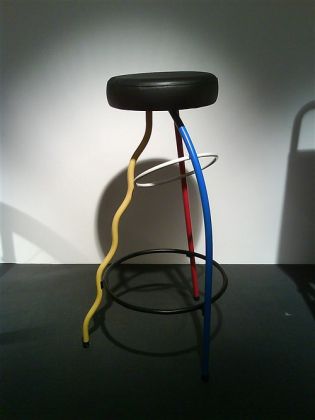 椅子設計_WWW.ARTCN.CN