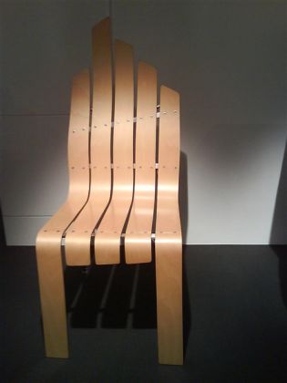 椅子設計_WWW.ARTCN.CN