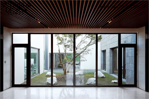 禪味的門廳,又仿佛有某種文化況味。