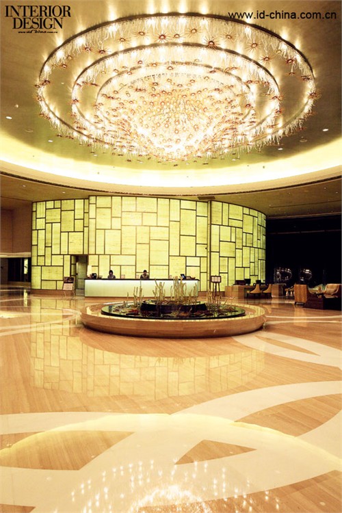 大堂區的&ldquo;發光蘆葦&rdquo;裝飾燈，酒吧性感1