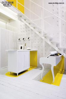 Delicatessen Clothing Store1