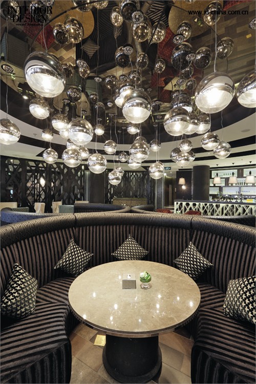 迷失在儷香咖啡中2