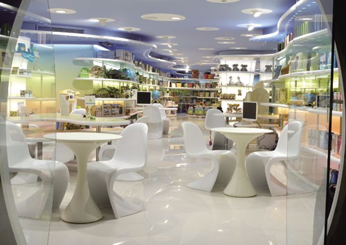 彩虹穴&mdash;&mdash;巴塞羅那IMAGINARIUM兒童產(chǎn)品旗艦店2