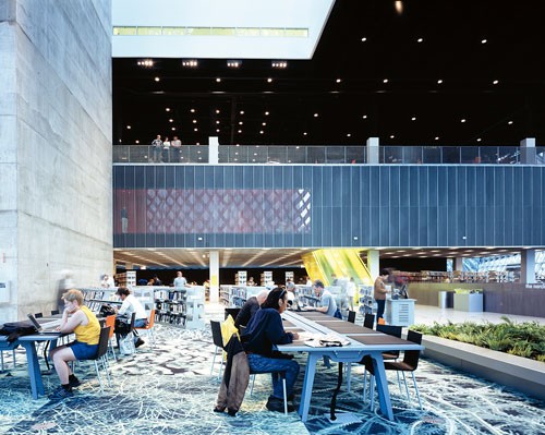 在拾級(jí)而上-西雅圖圖書館Seattle Public Library3