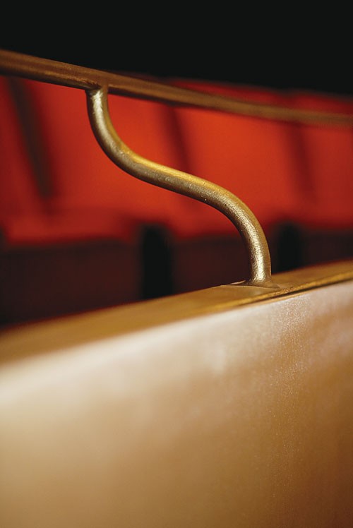 現代戲劇風格建筑-Dolbeau-Mistassini市劇院5