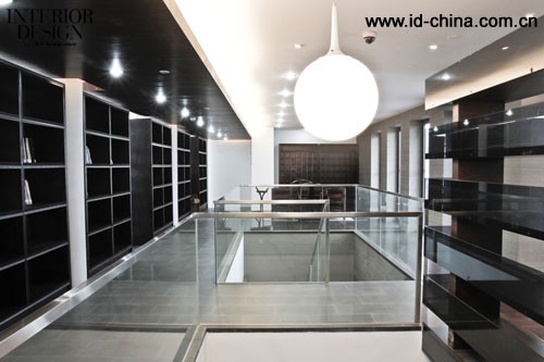 紅崛設計公司樂馬修設計劍蘭閣會所--統一的色調占據了建筑內外