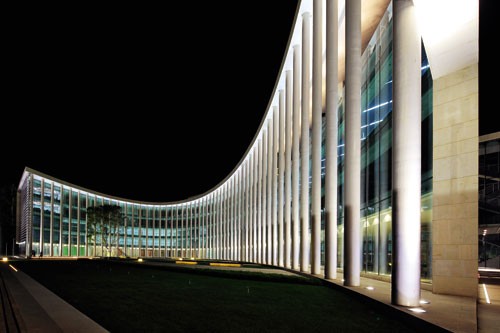 ZNA建筑事務所設計政府樓01