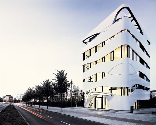 Gn&auml;dinger Architect設計Otto Bock大廈013