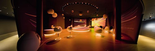 Atelier Br&uuml;eckner 設計 歐洲核子研究中心展覽區01