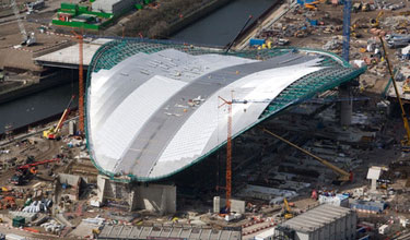 哈迪德的倫敦奧運(yùn)會(huì)水上中心開始測試泳池3