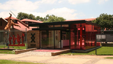 南非紐敦的工人博物館建造新的入口2