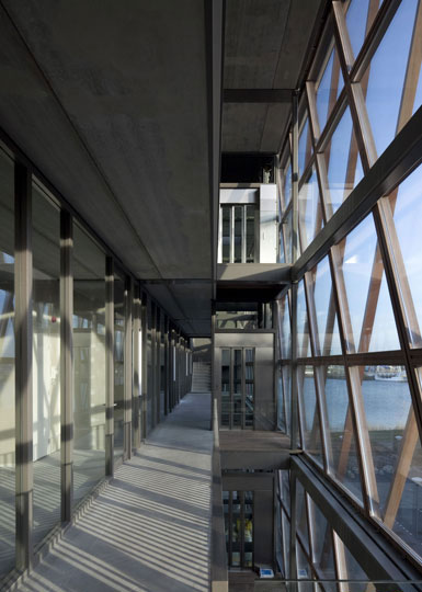 荷蘭艾瑟爾堡建造“集體商務中心”5