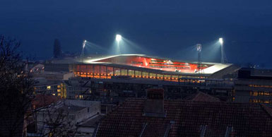 瑞士納沙泰爾建造新的足球場(chǎng)4