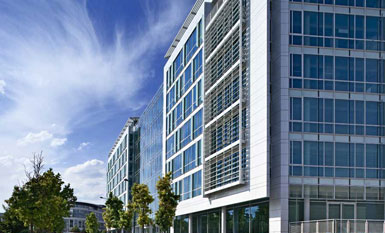 理查德.邁耶事務(wù)所設(shè)計巴黎圣丹尼斯辦公樓2