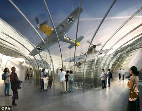 在這座“不列顛空戰紀念塔”的頂樓可以看到模擬當時不列顛空戰時的場景