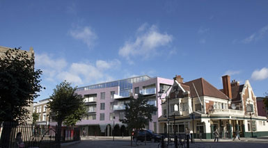 CZWG將倫敦西部的賓戈游戲廳改造成住房1