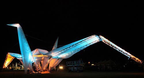 世界上體型最巨大的千紙鶴形建筑1