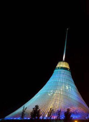 福斯特設計哈薩克斯坦Khan Shatyr娛樂中心 2