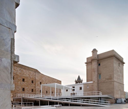 Alberto Campo Baeza:西班牙教堂之間2