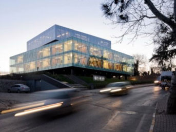 REX：土耳其伊斯坦布爾Vakko總部和Power媒體中心2