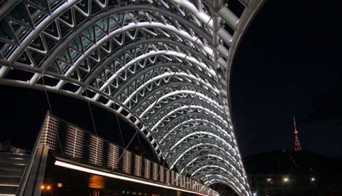 格魯吉亞第比利斯“和平橋”正式開放4