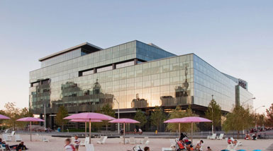 加拿大多倫多Corus碼頭進行更新工程 1