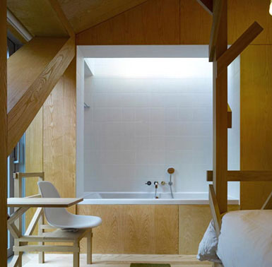 MVRDV在英國鄉村設計“平衡的谷倉”度假屋 2