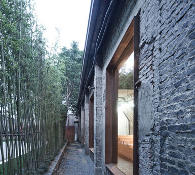 上海一座倉庫改造成辦公和展覽空間4