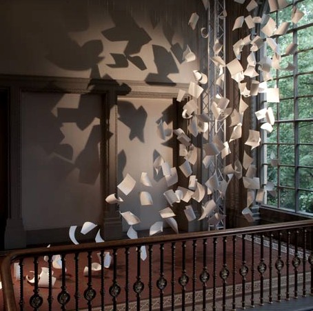 保羅.考克斯艾支工作室的“一縷風”1