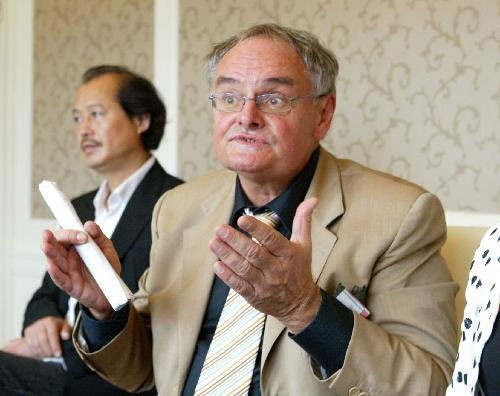 鄔達克侄孫將和上海有關部門共同保護鄔達克建筑 