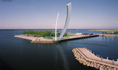 美國克利夫蘭Voinovich公園建造可移動的人行橋1